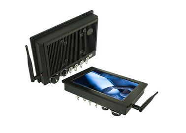 9.7屋外の適用のためのインチIP65のタッチ画面のPC/防水パネルのPC
